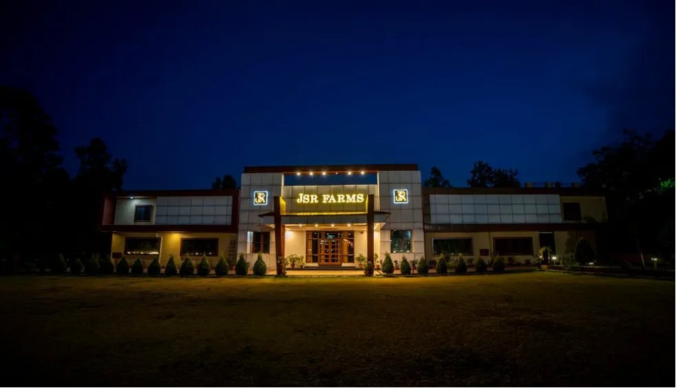 Hotel JSR Inn
